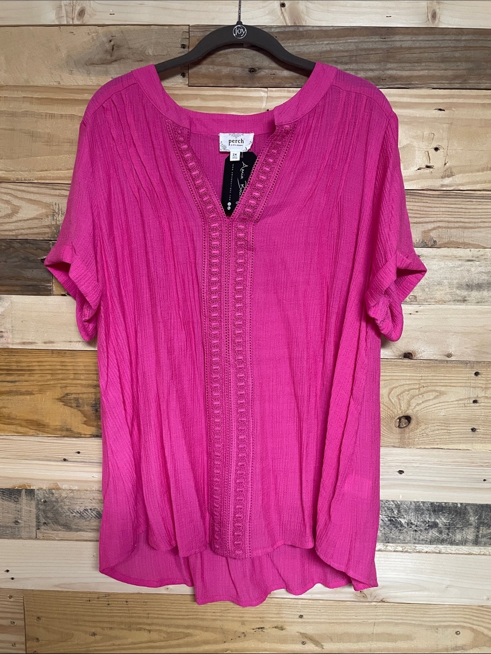 Perch by blu pepper size 2X hot pink short sleeve v-neck stitching blouse